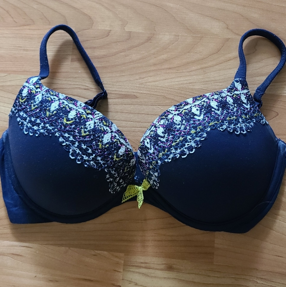 Victoria's Secret Bra Body by Victoria Push Up